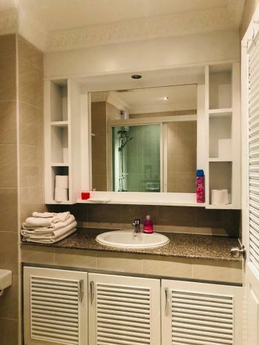 Aparthotel View Talay 6 Pattaya Beach Condominium By Honey