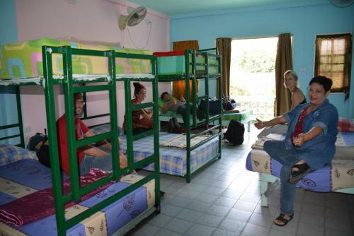 Hostal Jay Guesthoues And Restaurant