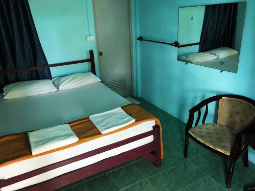 Hotel Naiharn On The Rock