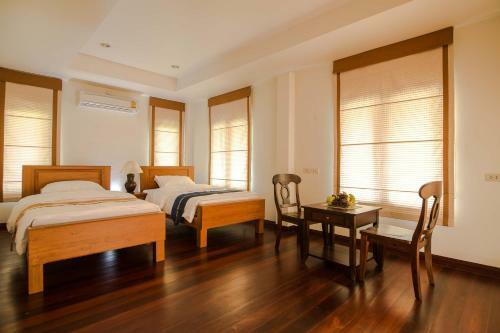 Hotel Thaihome Resort