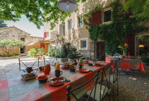 Bed & Breakfast La Louvi�re Des Bruy�res