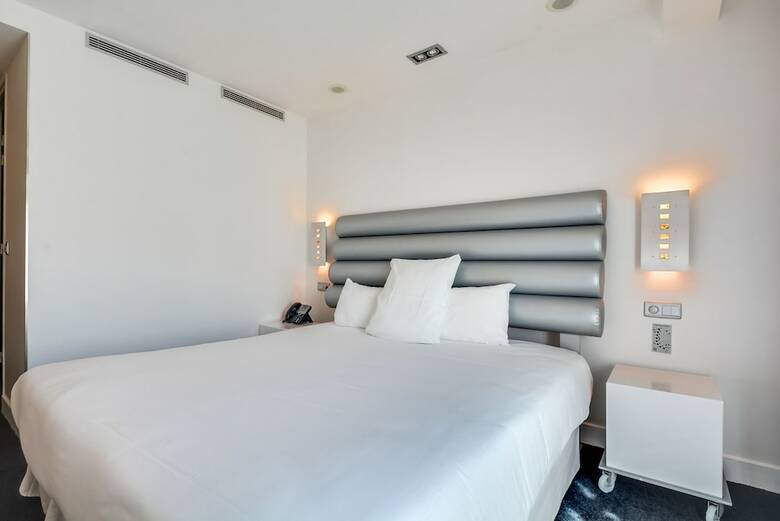 1k Hotel