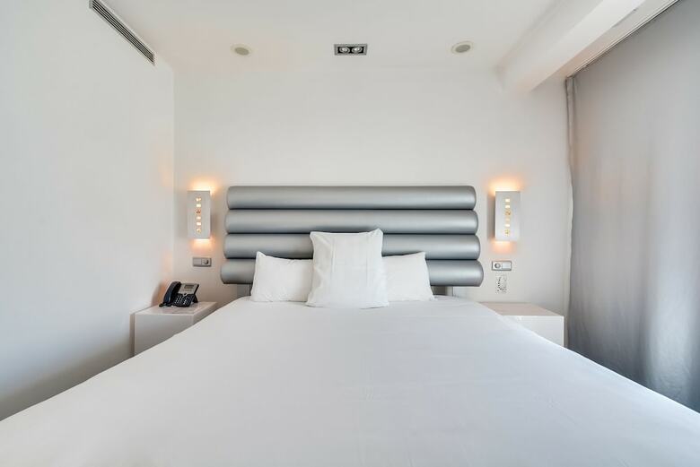 1k Hotel
