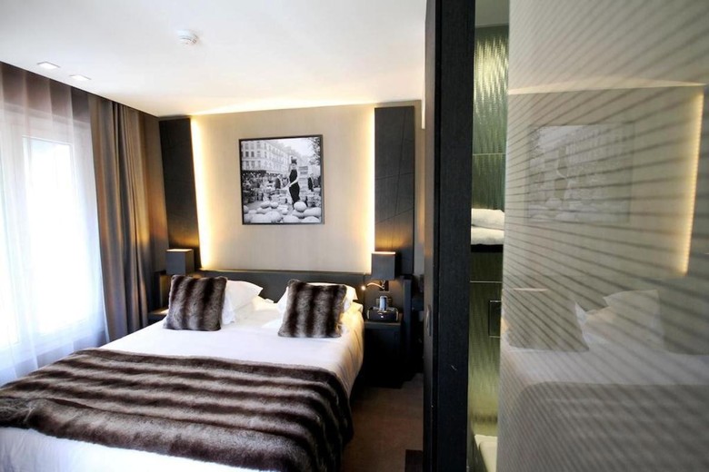 Hotel Elys�es Paris