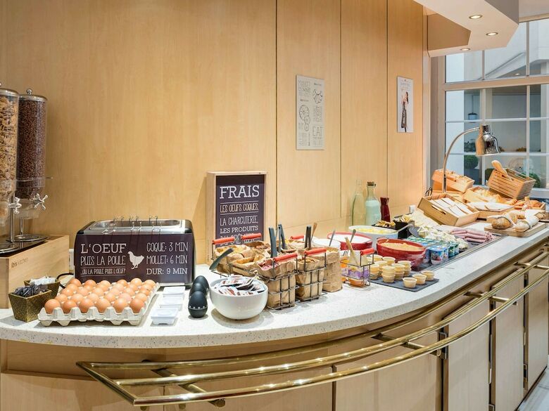 Hotel Ibis Paris Ornano Montmartre Nord 18�me
