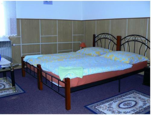 Hostal Restaurace A Pension Prvn� Ml�n Chomutov