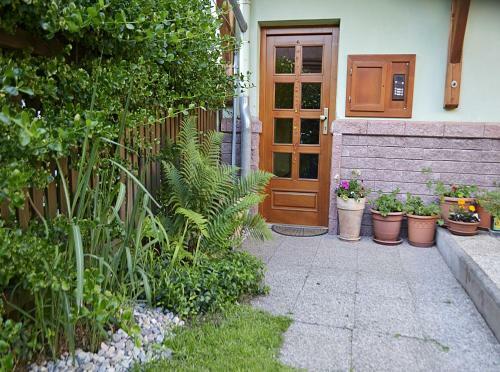 Apartm�n N�m?st� Hostinn�