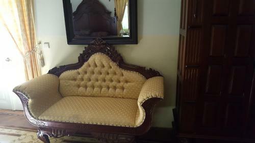 Hostal Romantic Chateau Krasna Lipa