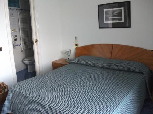 Hostal Holidays Baia D'amalfi