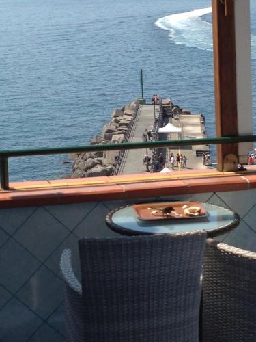 Hostal Holidays Baia D'amalfi