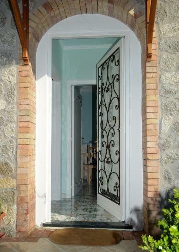 Alle Ginestre Capri B&B