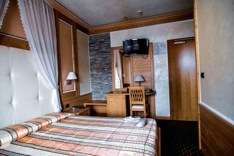 Hotel Cristallo