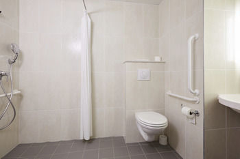 Hotel B&B H�tel Paris Porte Des Lilas