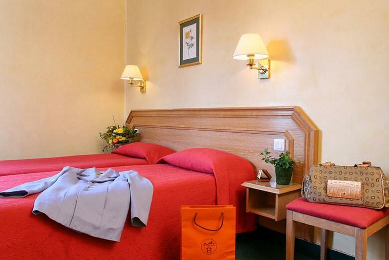 Hotel Innova