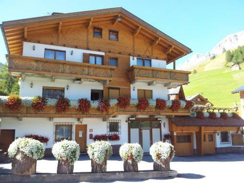 Apartamento Chalets Dolomites