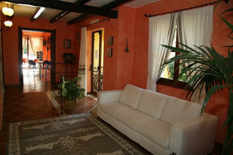 Aparthotel Borgo Degli Ulivi