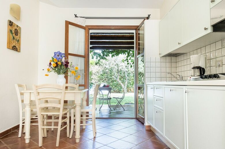 Aparthotel Borgo Degli Ulivi