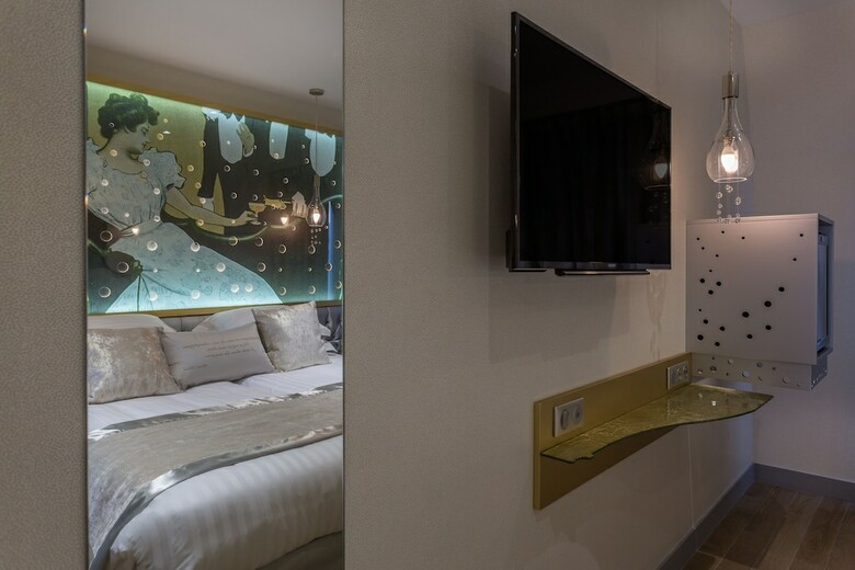 Hotel Les Bulles De Paris