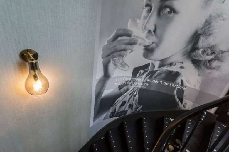 Hotel Les Bulles De Paris