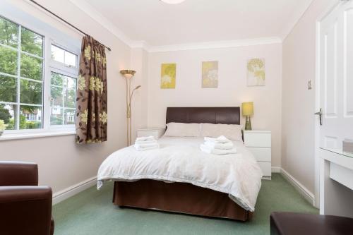 Hostal Faviere Guest House