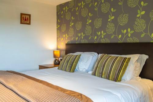 Ingon Manor Hotel Golf & Country Club