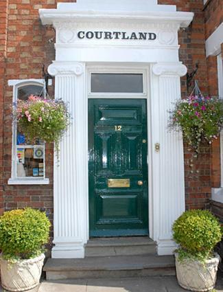 Hostal Courtland