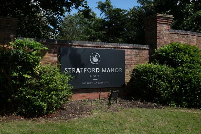 Hotel Stratford Manor - Qhotels