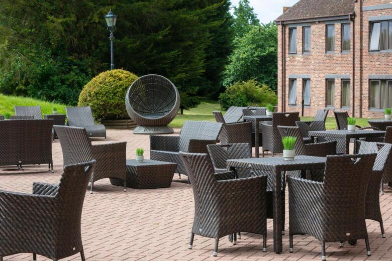 Hotel Stratford Manor - Qhotels