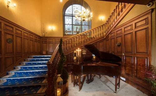 Knock Castle Hotel & Spa