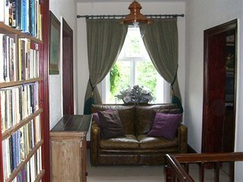 Hostal Ash Farm Country House
