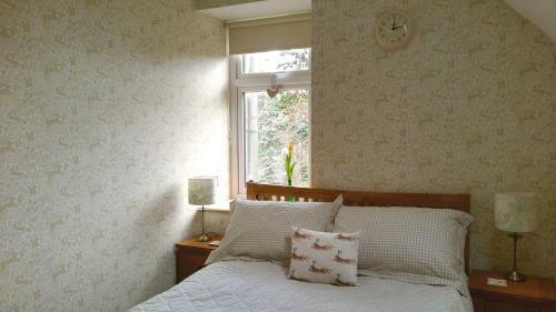 Strathallan Bed And Breakfast