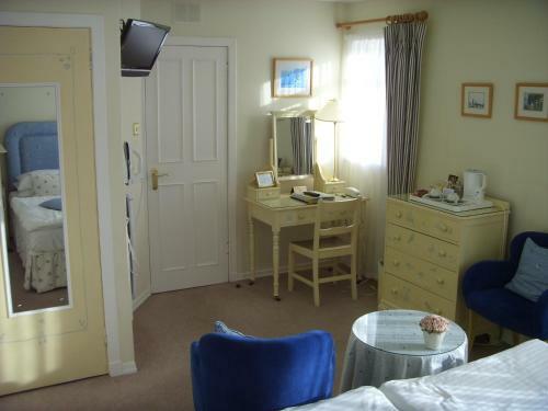 Sunny Brae Hotel