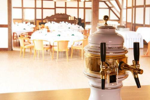 Hostal Hotel Restaurant Zur Linde
