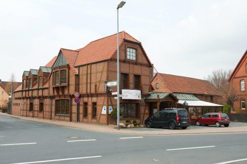 Hostal Hotel Restaurant Zur Linde