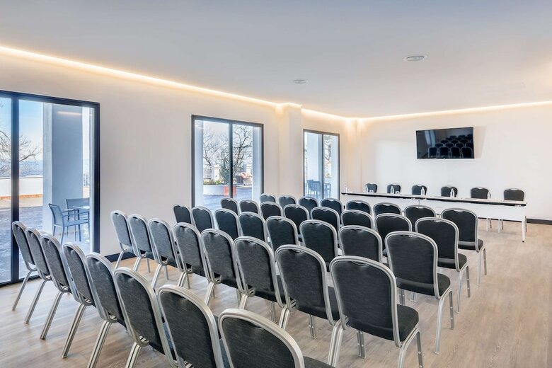 Hotel Barcel� Aracena
