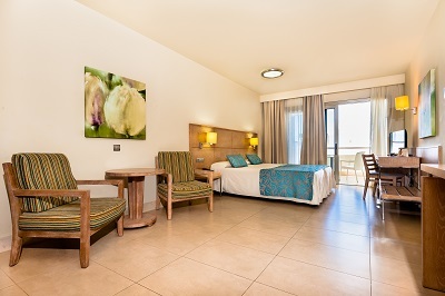 Kn Hotel Arenas Del Mar Adults Only