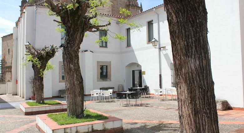 Hotel Sumaiya El Palacio
