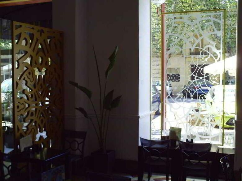 Hotel Adriano