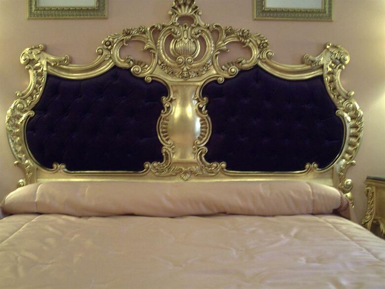 Hotel Adriano