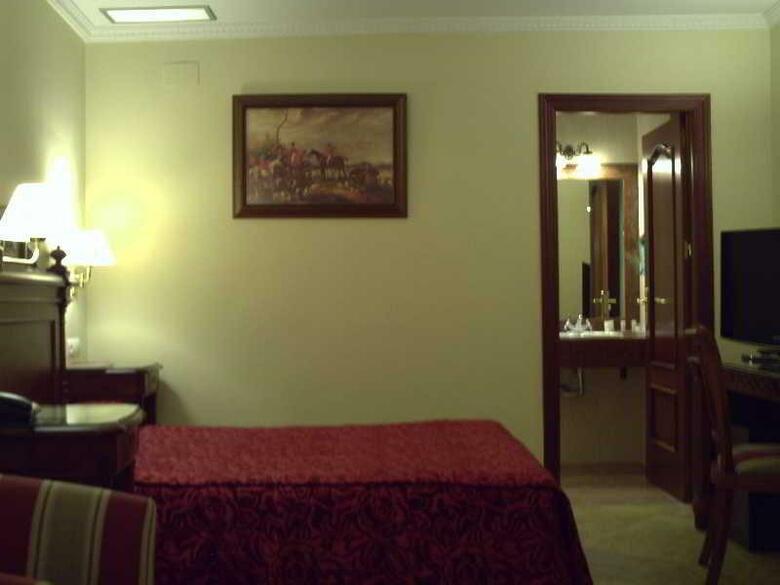 Hotel Adriano
