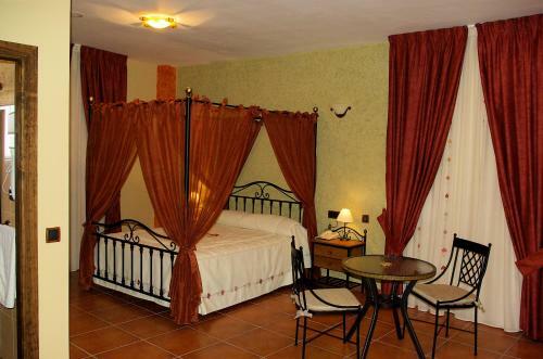 Hotel Balcon De Los Montes