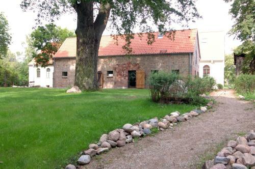 Kavaliershaus Suitehotel Am Finckenersee
