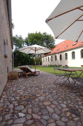 Kavaliershaus Suitehotel Am Finckenersee
