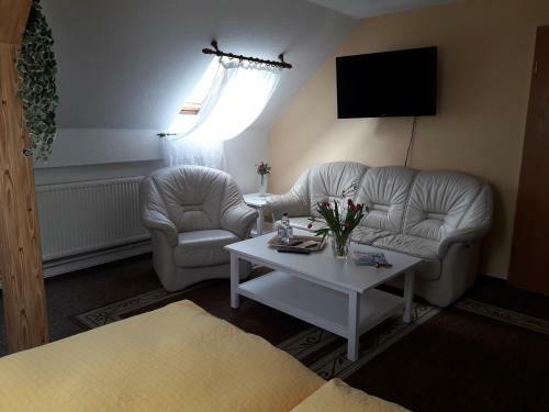 Hostal G�stehaus Pension He� - Das Kleine Hotel