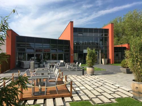 Cantera Naturstein Hotel