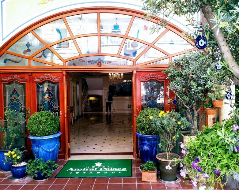 Hotel Amiral Palace