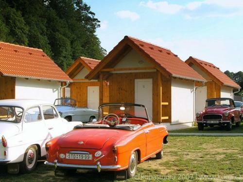 Hostal Penzion A Kemp Koruna