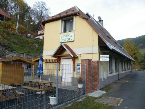 Hostal Penzion U ?toly J�chymov