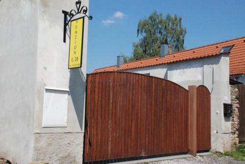 Hostal Penzion 28