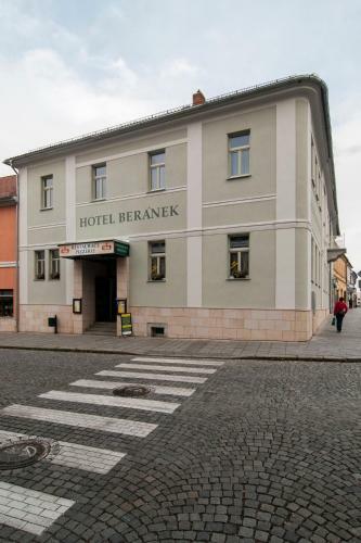 Hotel Ber�nek